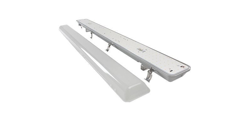 Vapor tight led light (3)
